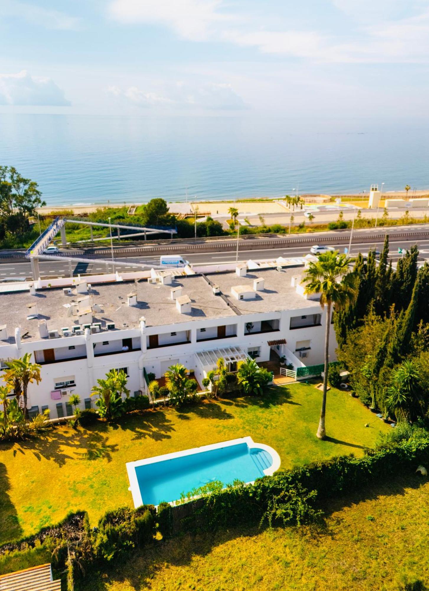 Frente A La Playa Apartamento Boutique En Marbella Eksteriør bilde